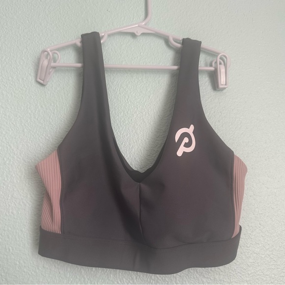 Peloton sports bra size M - Picture 3 of 7